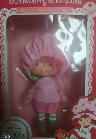 Muñeca Tarta de Fresa Clásica Colección