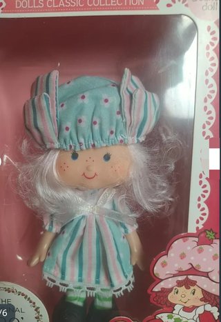 Muñeca Tarta de Fresa Clásica Colección