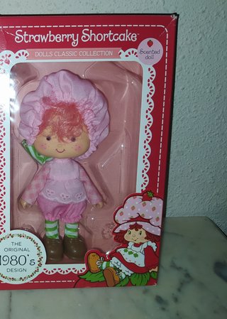 Muñeca Tarta de Fresa Clásica Colección