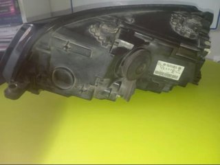 Faro Derecho Volkswagen Caddy