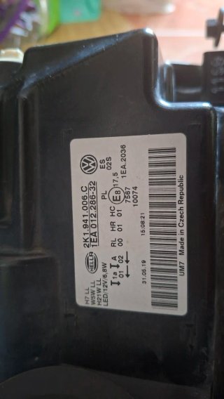 Faro Derecho Volkswagen Caddy