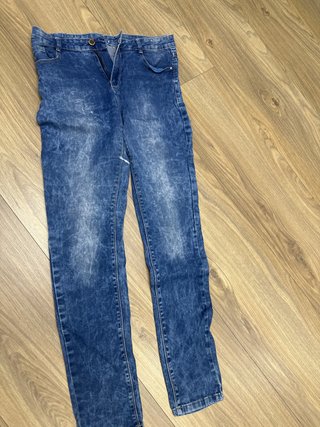 Pantalón vaquero azul talla 40