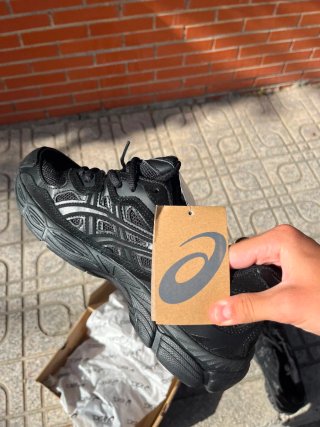 Asics Gel-NYC Negro