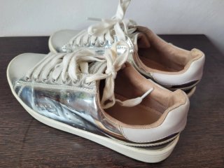 Zapatillas Stradivarius plateadas talla 39