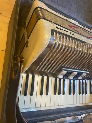 Acordeón Hohner Arietta IIM
