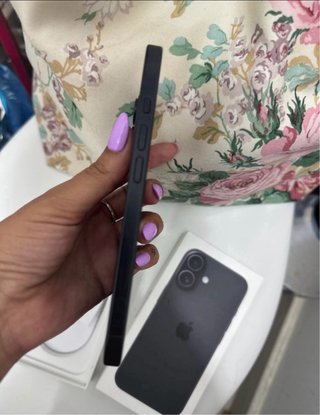 iPhone 16 Negro 128 GB