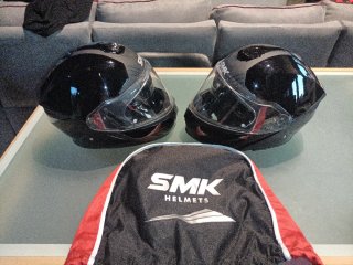 2 Cascos SMK modulares(precio x unidad)