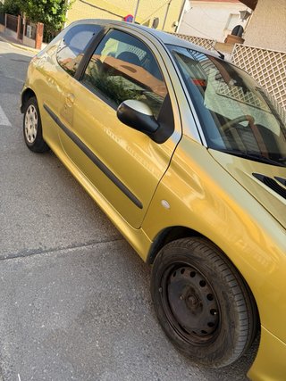 Peugeot 206 2004