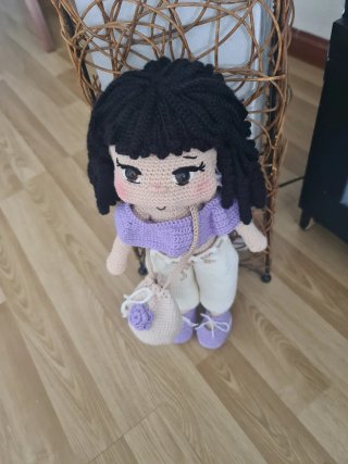 Muñeca Amigurumi Crochet Hecha a Mano