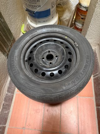 Llantas con neumaticos 185/65 R15