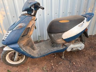 Ciclomotor Aprilia Sonic Azul/Blanco