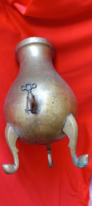 Antiguo Samovar Latón 3 Patas