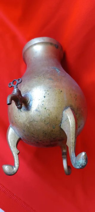 Antiguo Samovar Latón 3 Patas