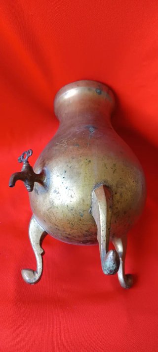 Antiguo Samovar Latón 3 Patas
