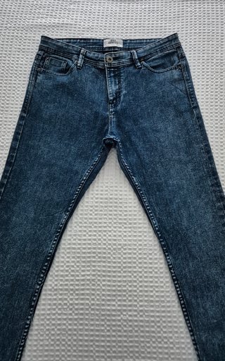 Pantalón pitillo vaquero azul oscuro Pull&Bear