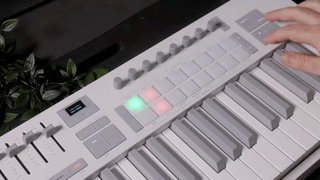 Novation Launchkey 49 mk4 - MIDI 2026