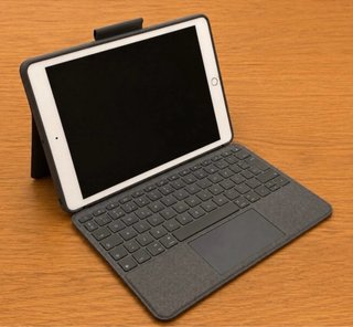 Logitech Combo Touch iPad 10.2 Negro