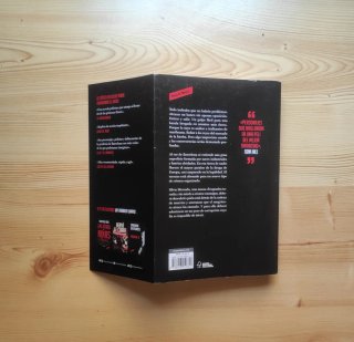 Un trabajo limpio (Novela negra)