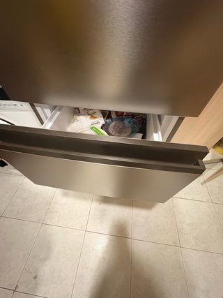 Nevera Haier plateada