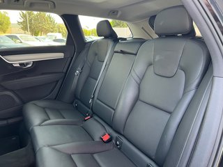 Volvo V90 B4 PLUS DARK 2022