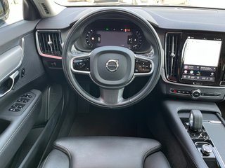 Volvo V90 B4 PLUS DARK 2022