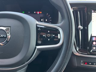 Volvo V90 B4 PLUS DARK 2022