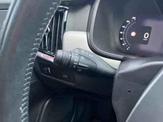 Volvo V90 B4 PLUS DARK 2022
