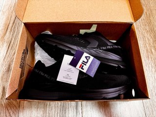 Zapatillas Fila Negras Talla 44 Nuevas