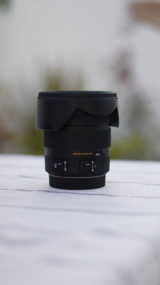 Sigma 17-50mm F2.8 EX DC OS HSM Canon
