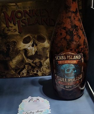 Bottiglia Grog "Scabb Island Liquor" Monkey Island