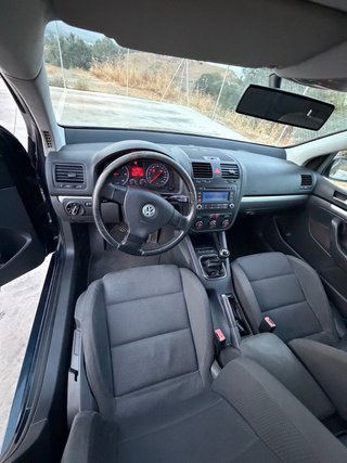 Volkswagen Golf 2005