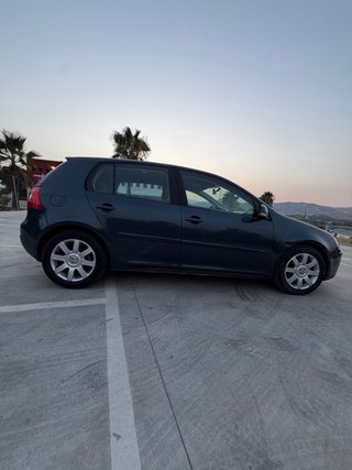 Volkswagen Golf 2005