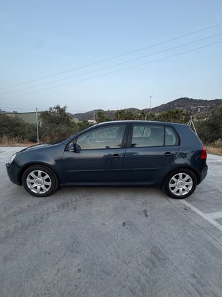 Volkswagen Golf 2005
