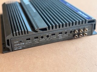 Amplificador Alpine RMV F300 V12