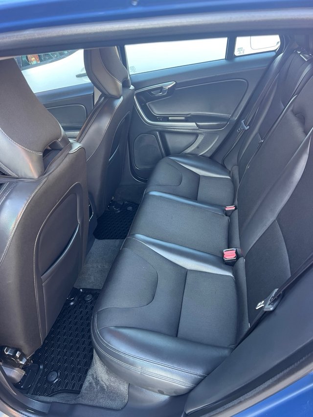Volvo V60 2016