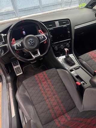 Volkswagen golf gti tcr