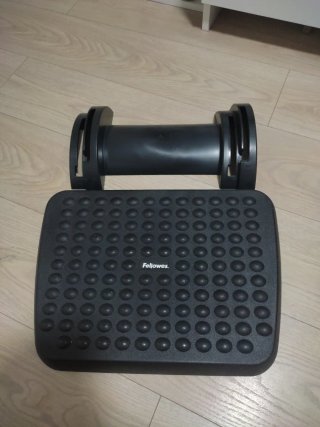Reposapiés Fellowes Negro Goma