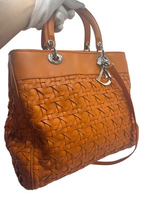 Bolso Christian Dior Lady Dior Avenue Naranja