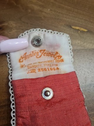 Orecchini vintage dorati con strass