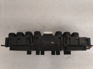 Interruptor Mercedes-Benz Clase S W215