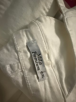 Mono corto blanco, 70% algodón, sin usar