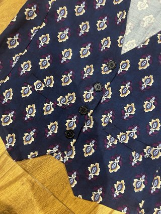 Chaleco estampado suave y ligero