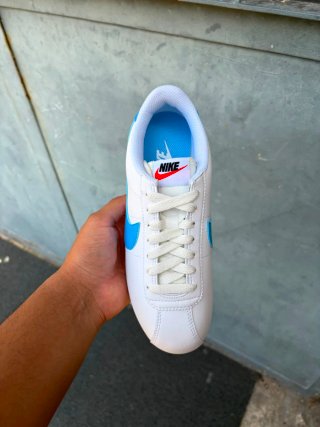 Nike Cortez Bianche e Blu