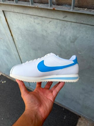 Nike Cortez Bianche e Blu