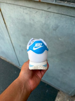 Nike Cortez Bianche e Blu