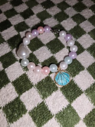 Pulsera artesanal.