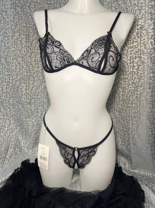 Conjunto Lencería Encaje Negro Talla Única