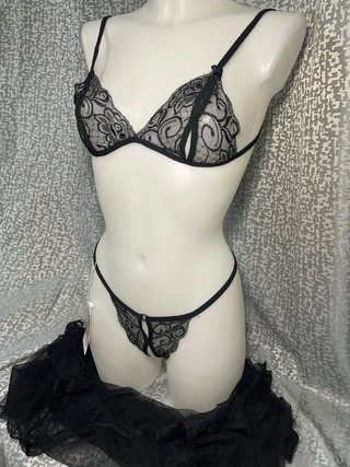Conjunto Lencería Encaje Negro Talla Única