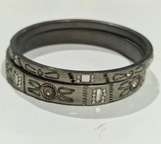 2 Pulseras Plateadas Étnicas