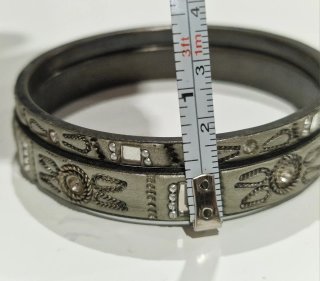 2 Pulseras Plateadas Étnicas
